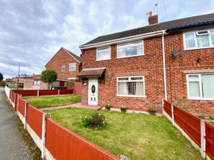 Front Garden/Elevation- click for photo gallery